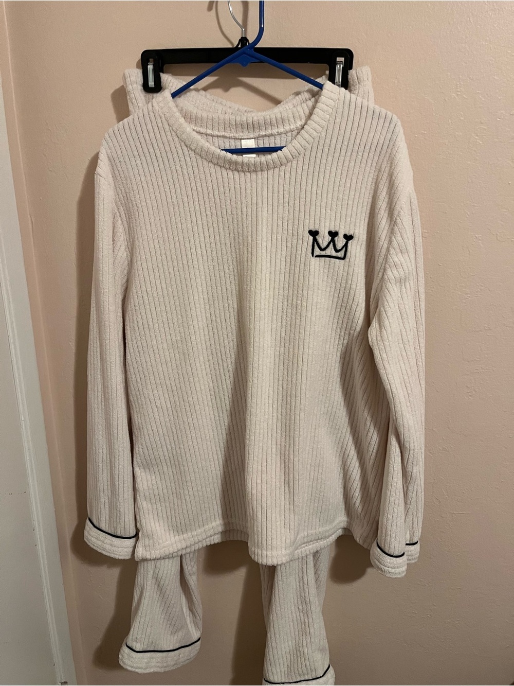 Cream Ribbed Pajama Set with Crown Accent